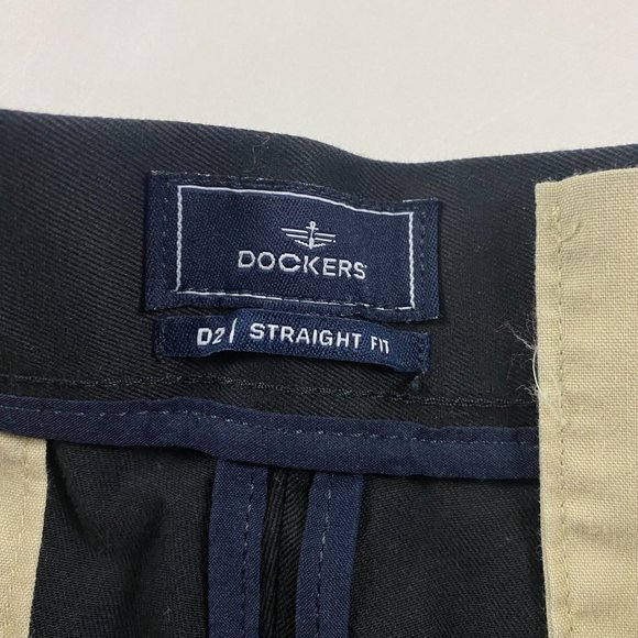 Dockers D2 Flat Front Straight Fit Signature Khaki Pants Chinos Men's 32 x 30 - Picture 8 of 14